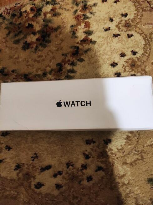 Apple Watch SE 2 generacji 44 mm