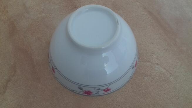 Salaterka ceramiczna w różowe kwiaty, do sprzedania