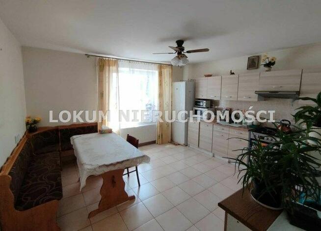 BUDYNEK MIESZKALNO-USŁUGOWY W CENTRUM MIASTA PACANÓW.