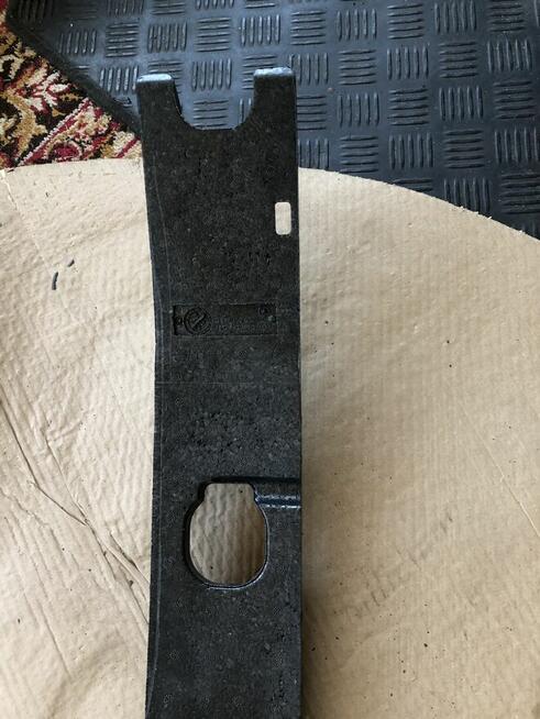 Absorbent zderzaka przedniego VW Phaeton