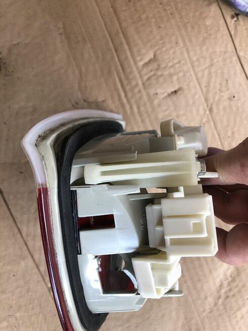 Lampa lewy tył BMW 3 sedan