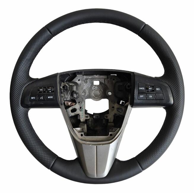 Kier Center - obszywanie kierownic, modyfikacja owalu