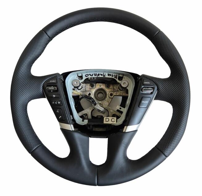 Kier Center - obszywanie kierownic, modyfikacja owalu