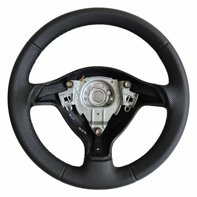 Kier Center - obszywanie kierownic, modyfikacja owalu