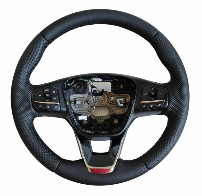 Kier Center - obszywanie kierownic, modyfikacja owalu