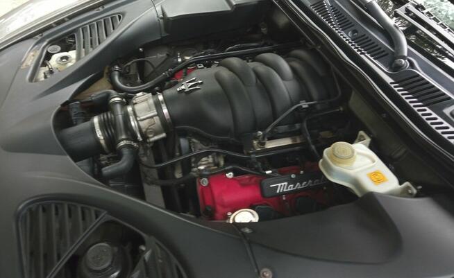 Wyjątkowe Maserati Quattroporte V w nienagannym stanie-IGŁA