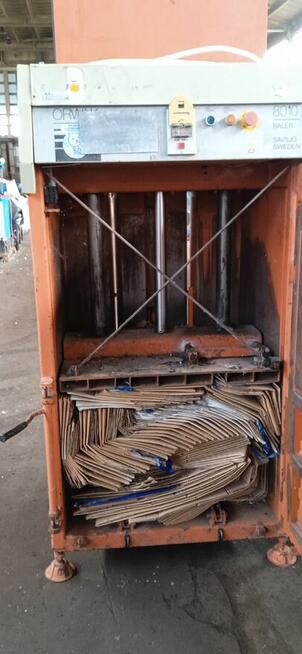 Belownica prasa do makulatury foli Orwak 8010