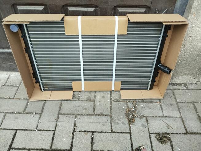 chłodnica audi a 3 2.0 poj