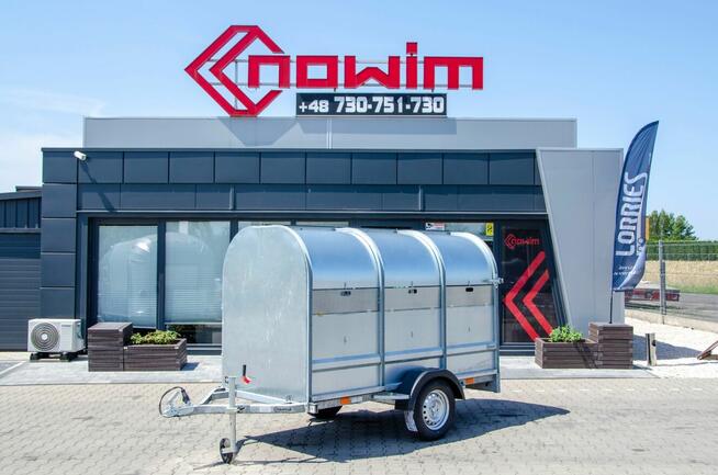 Przyczepa do przewozu żywych zwierząt kóz cieląt świń owiec