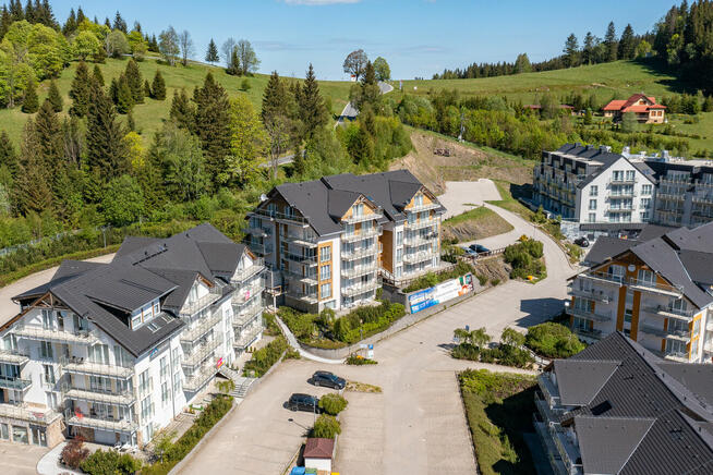 Czarna Góra Resort- studio z miejscem postojowym !