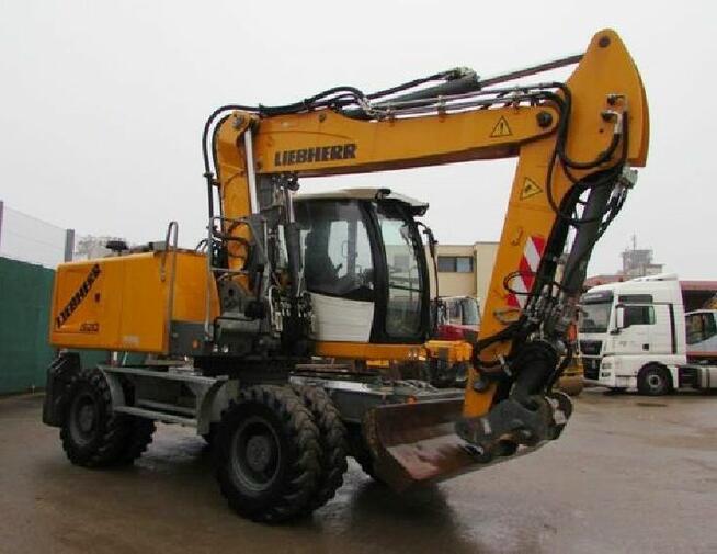 koparka kolowa Liebherr A 920 - PRATZEN