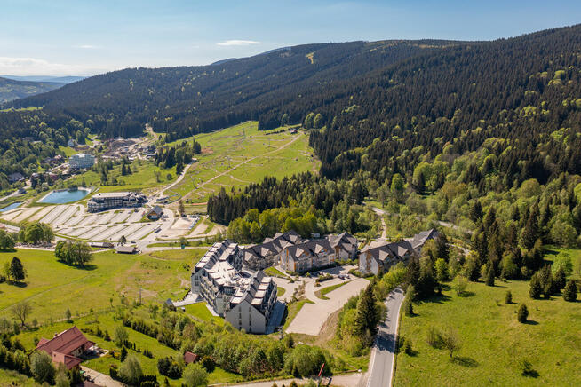 Czarna Góra Resort- studio z miejscem postojowym !