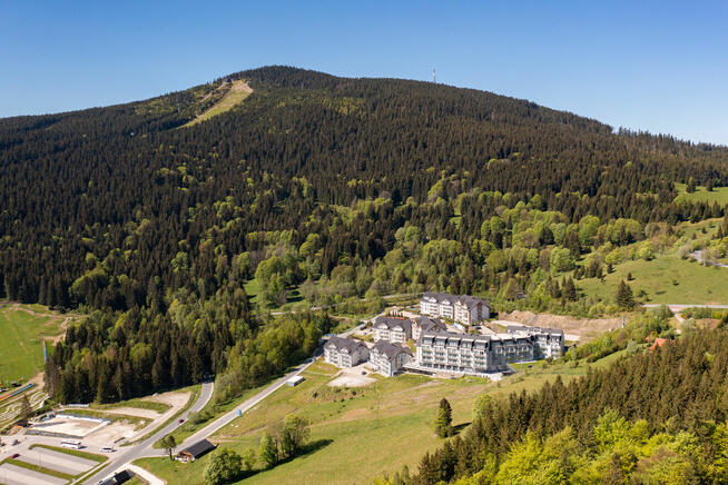 Czarna Góra Resort- studio z miejscem postojowym !