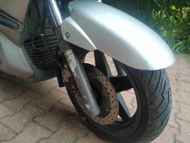 Skuter Yamaha 125 2006 xmax