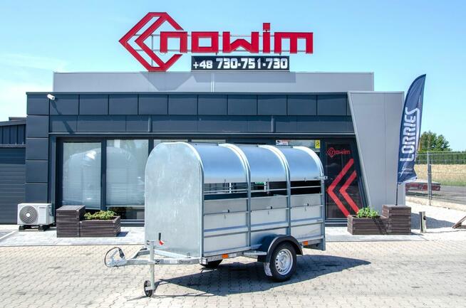 Przyczepa do przewozu żywych zwierząt kóz cieląt świń owiec