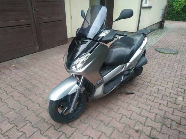 Skuter Yamaha 125 2006 xmax