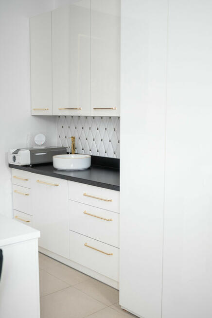 Wynajmę gabinet pod salon kosmetyczny od zaraz!