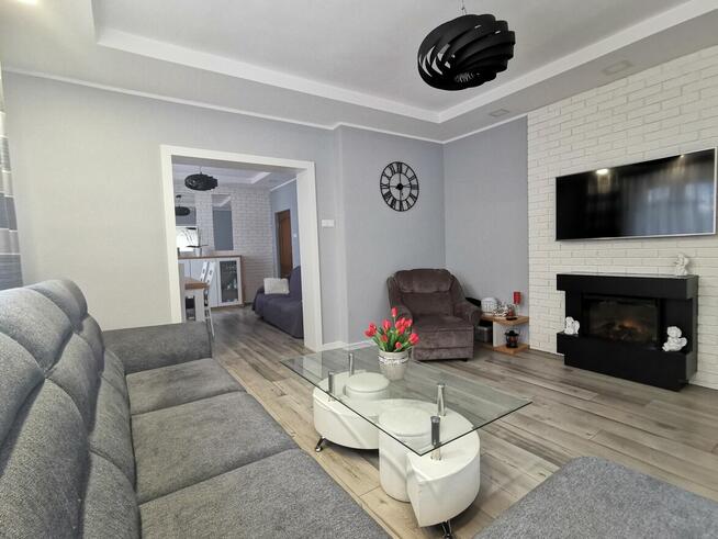 Sprzedam dom z dużą działką