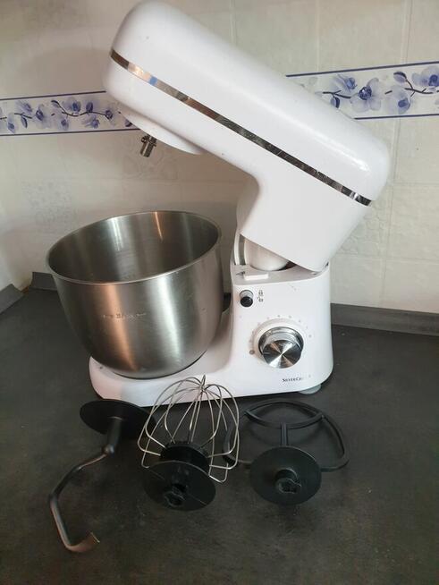 Robot kuchenny planetarny SKM 600