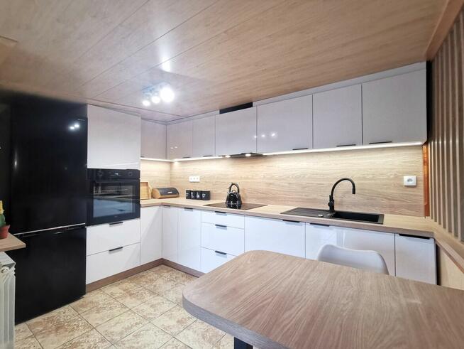 Sprzedam dom z dużą działką