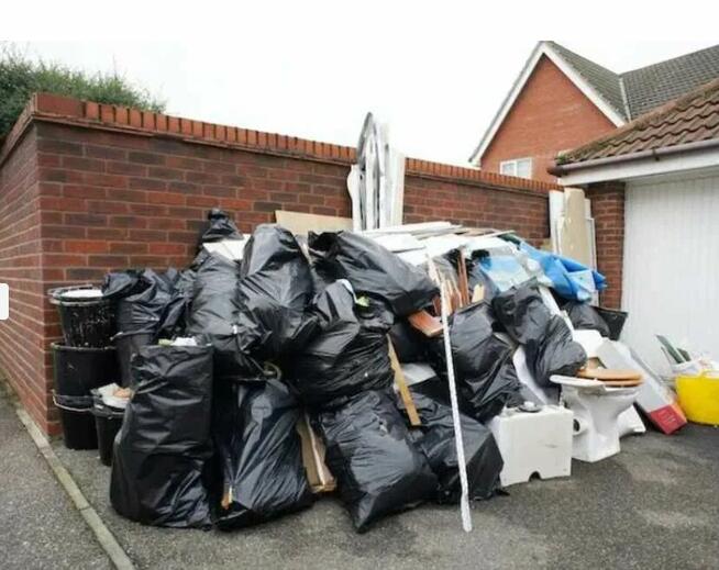 Opróżnianie mieszkań, strychów, piwnic, garaży - Szybko i ta