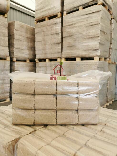 Brykiet drzewny RUF z drzewa iglastego z gratisem. Transport