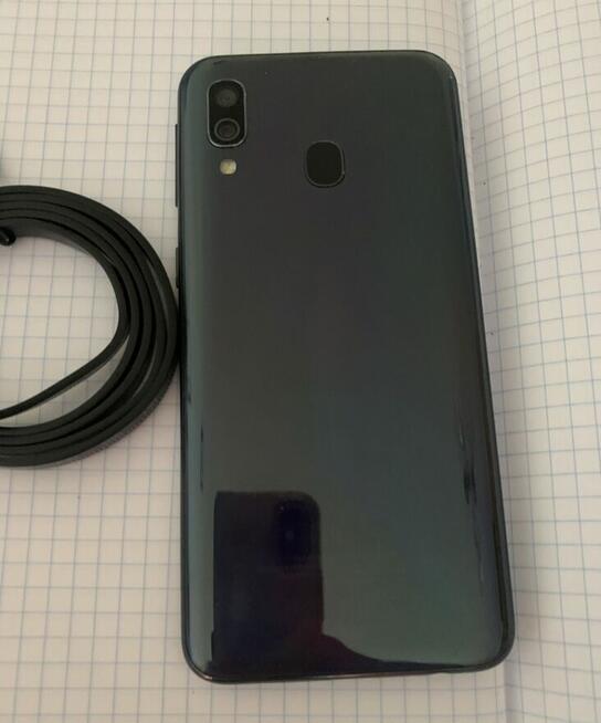 Sprzedam Samsung Galaxy A 40