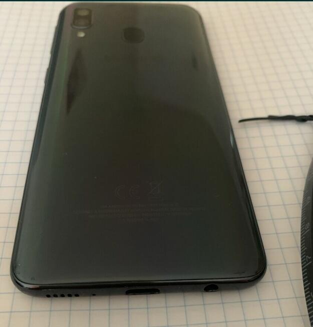 Sprzedam Samsung Galaxy A 40