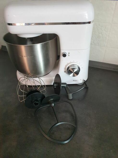 Robot kuchenny planetarny SKM 600