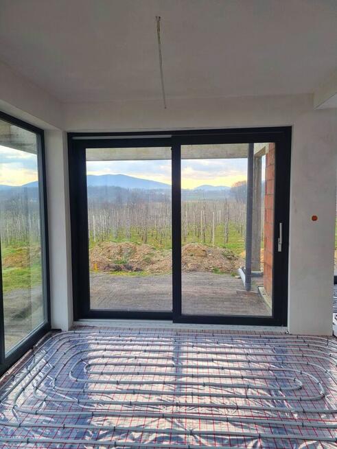 Solidne tynki maszynowe i wylewki