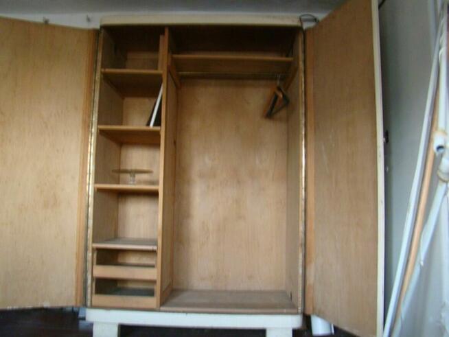 szafa odzieżowa z bieliźniarką