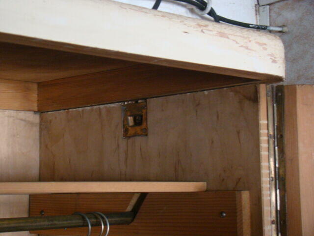 szafa odzieżowa z bieliźniarką