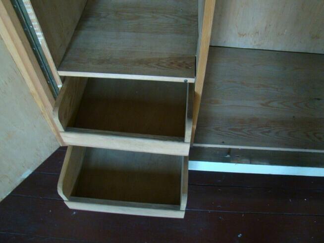 szafa odzieżowa z bieliźniarką