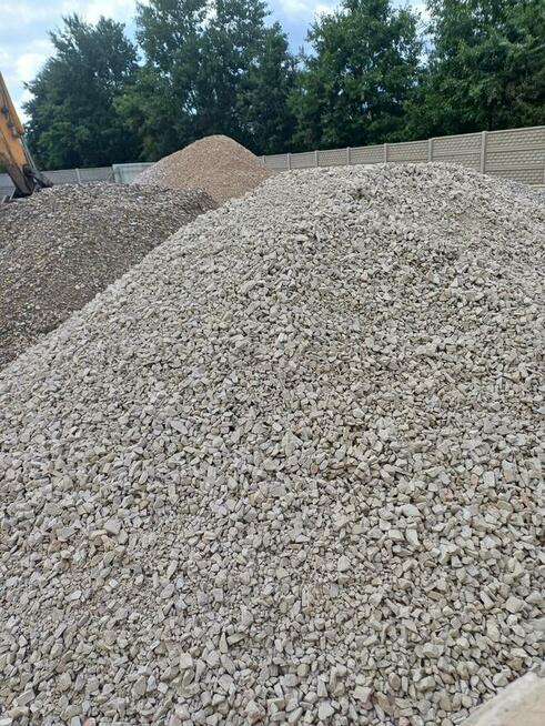 usługi sprzętowo budowlane wynajem koparko-ładowarek,