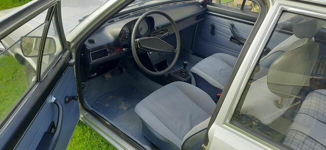 Audi 80 B1 rocznk 1977