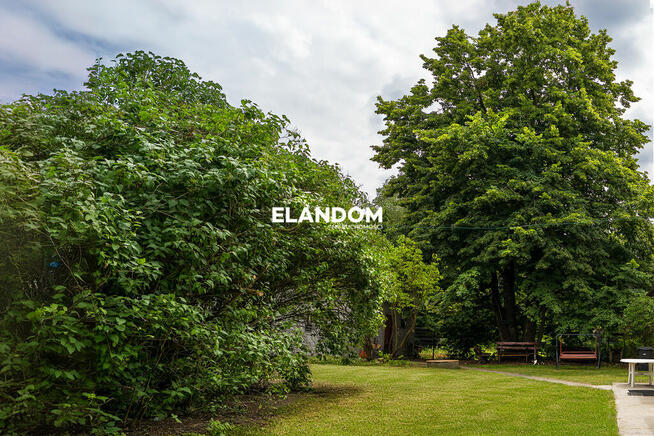 Wawer-Radość działka w całości budowlana 2100 m2