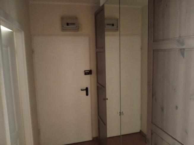 wynajmę 2-pokojowe mieszkanie w Luboniu