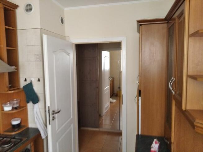 wynajmę 2-pokojowe mieszkanie w Luboniu