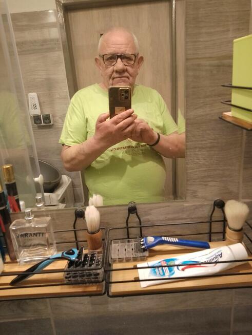 Poznam paniom w wieku 55 do75 wiadomo w jakim celu