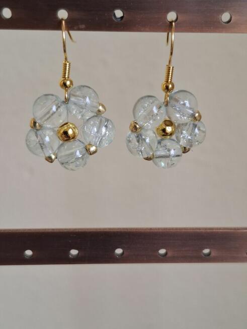 kolczyki kwiatowe z koralików