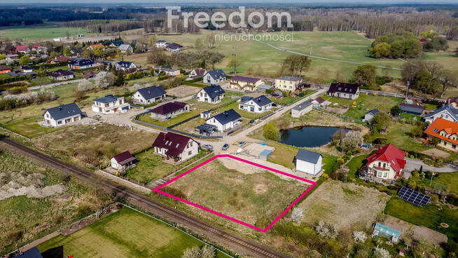 Działka na atrakcyjnym osiedlu Morzyce