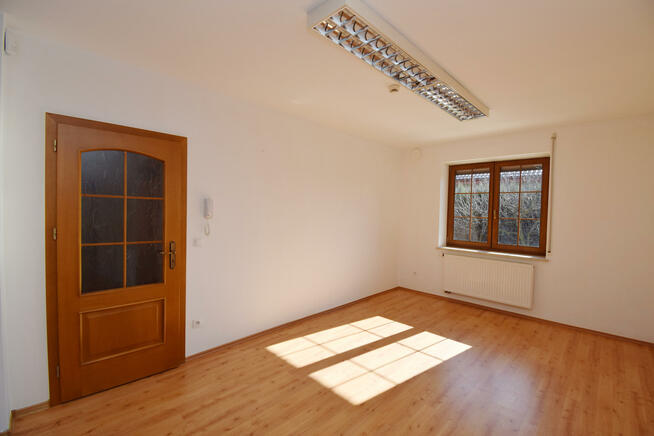 Dom Kępa gm. Łubniany, 1 Maja