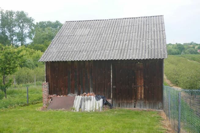 Dom z działką 47 ar i budynkami – Koprzywnica, ul. Miodowa 8