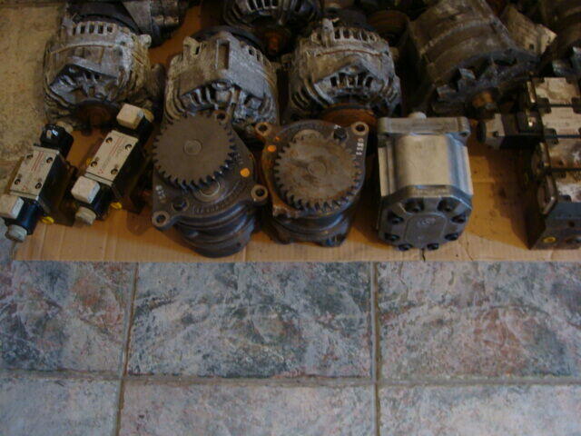 sworznie do maszyn budowlanych i rolniczych