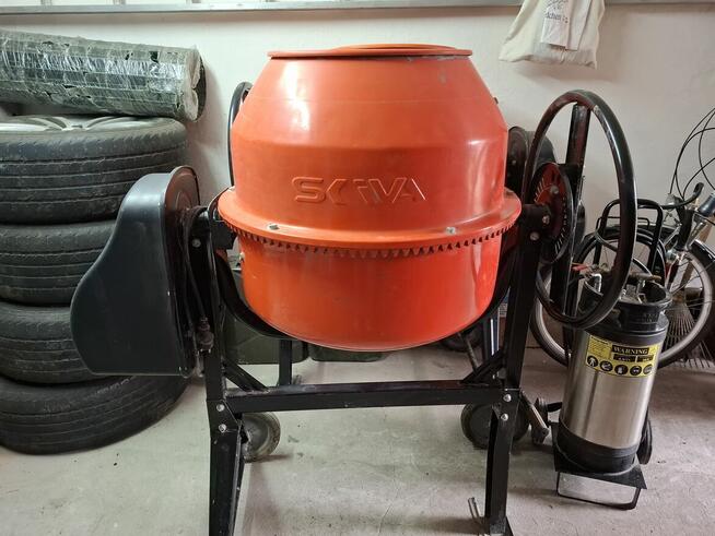 Wynajem betoniarki Skiva 14L, 160L, 180L.