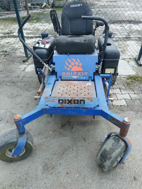 kosiarka Grizly do ogrodów i boisk, skręca w miejscu