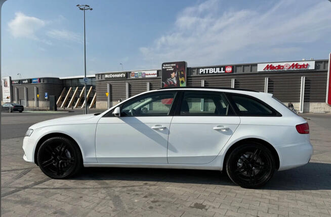 AUDI A4 Kombi, Szyberdach, 2.0 TDI, HAK