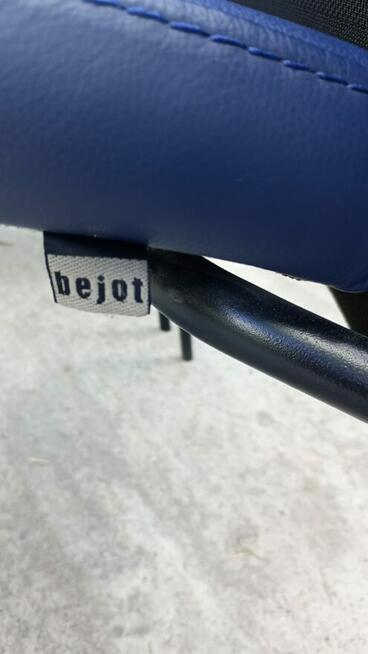 Krzesło konferencyjne mobilne Comforto krzesła biurowe