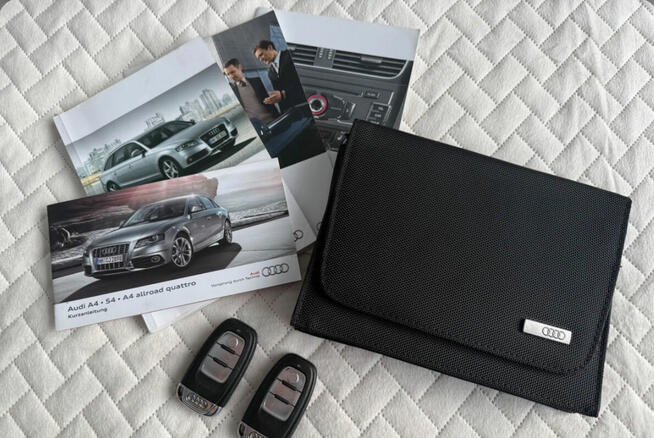 AUDI A4 Kombi, Szyberdach, 2.0 TDI, HAK