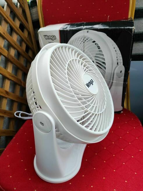 Wentylator Wiatrak Biały przenośny Venga stołowy VG VT 3003